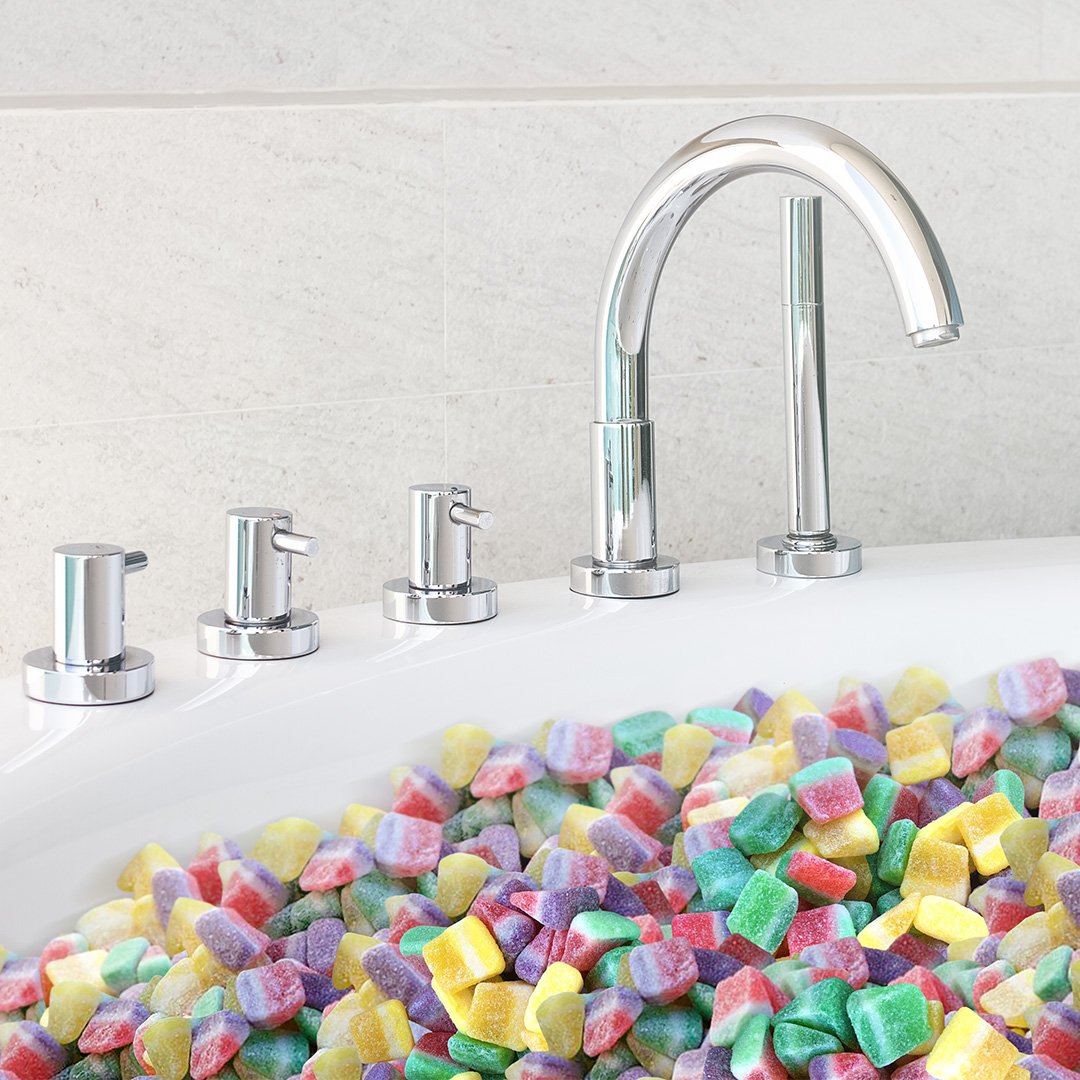 SourJacks's tweet photo. #BathtubPartyDay goals👌🎉🛁 https://t.co/JIPaQZVAUU