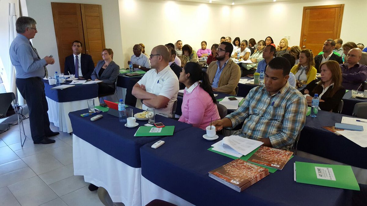 ADOSUME's tweet photo. ADOSUME y sus asociados recibieron hoy el Taller Informe 32 según OMS, para BPM y BPA, así ofrecer productos con estándares internacionales. https://t.co/stUllRKuXP