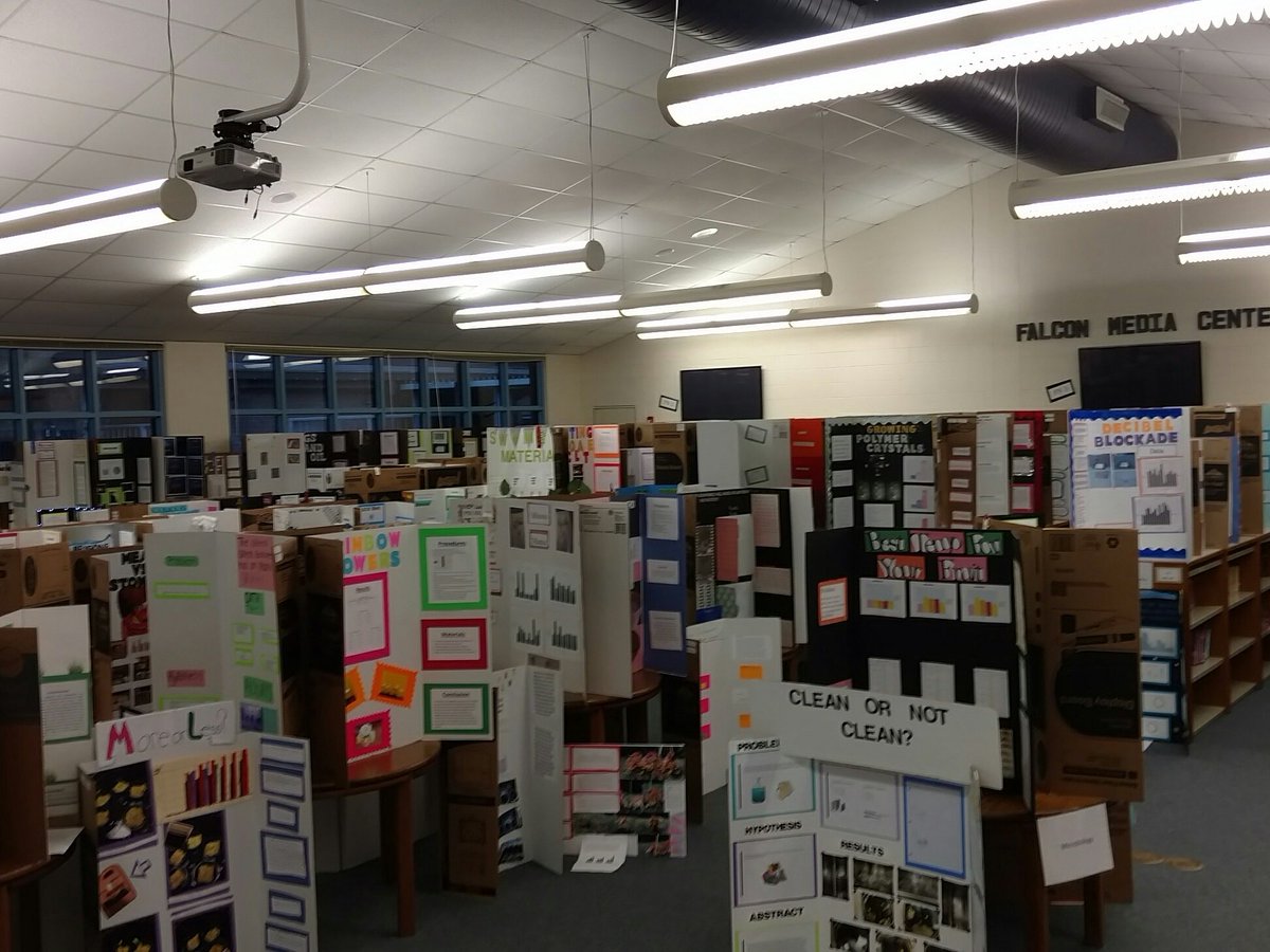 OLearyScience's tweet photo. Science Fair Night! 5:30-7 https://t.co/ThXqr9R672