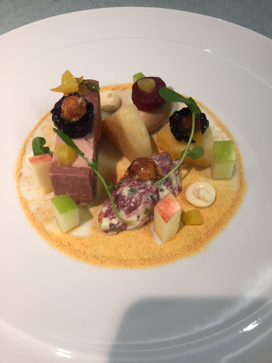 S_Aitkenchef's tweet image. Great afternoon with @TomKitchin working with our @Bschefacademy students @heavenat8 @BaxterStorey  #skills #passion #scotlandsfinest 👌🏻