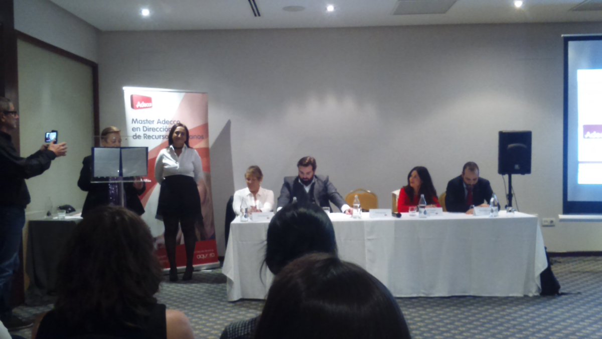 Enhorabuena a los nuevos graduados del Master en RRHH Adecco. Un lujo haberos acompañado como profesor.