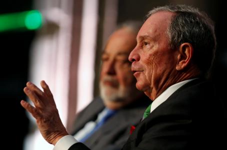 maura_annette's tweet photo. #MichaelBloomberg advierte que la tecnología es un riesgo para el empleo. https://t.co/ia1kAMr5wq #BloombergMX2017 https://t.co/XZRCv6iO7h