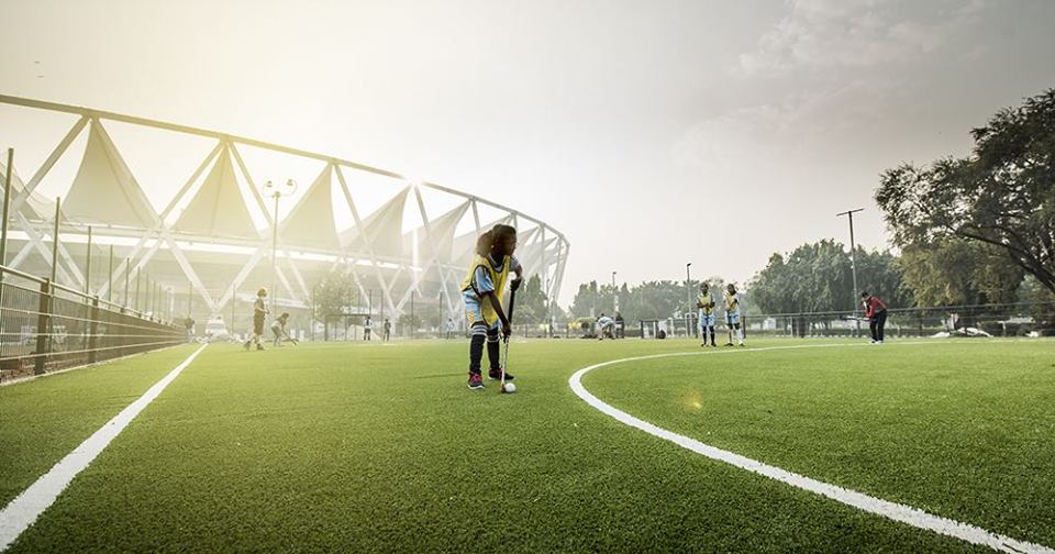 fieldinabox's tweet image. Trots! Vandaag is het Colourfield in Delhi (#India) officieel geopend! Een mini sportarena gelegen naast het Jawaharlal Nehru #Stadion.