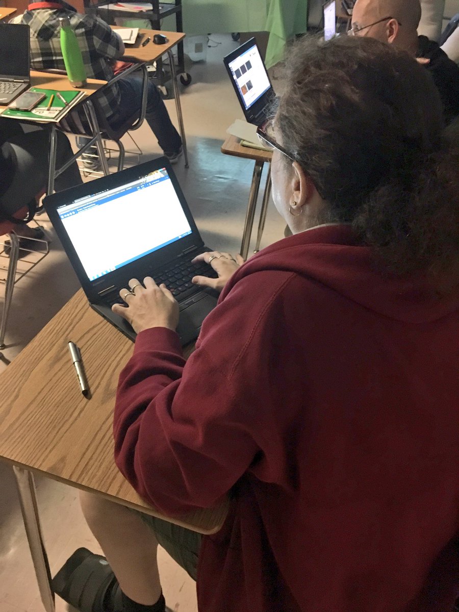 piperprincipal's tweet photo. Literacy & World Languages Departments Getting Immersed into Canvas to Work Better and Not Harder! #PSDDay #PiperMindset https://t.co/9AL5uWTG0G