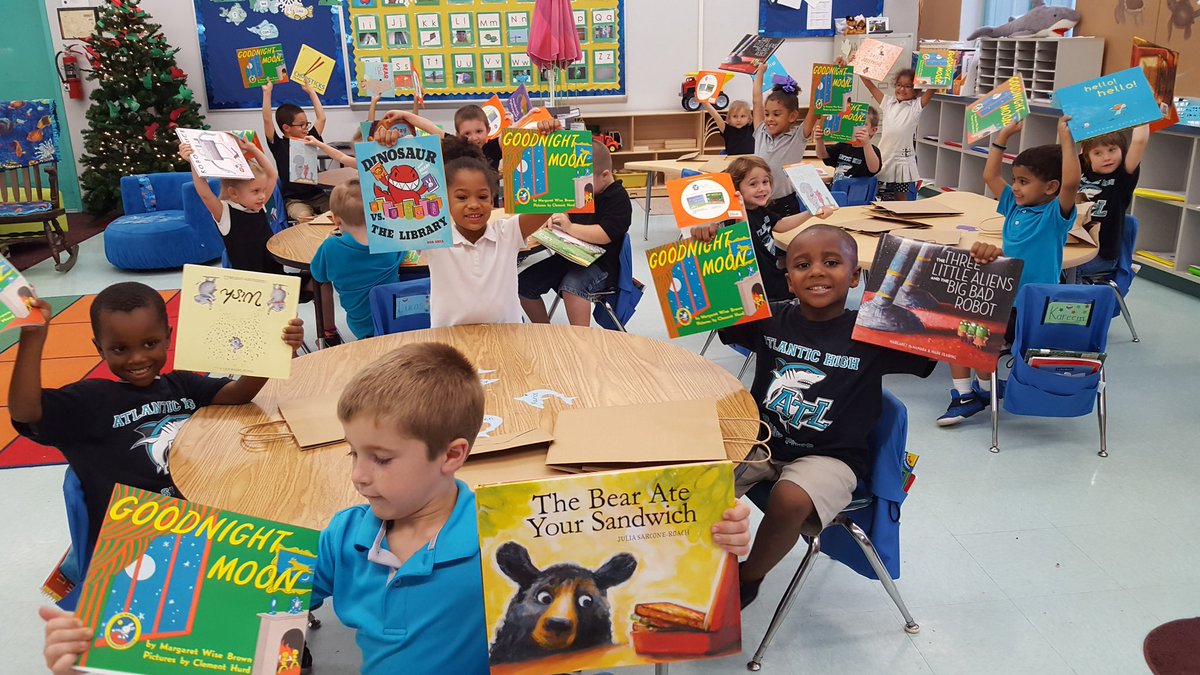 nagus_jobskills's tweet image. Thank you United Way, ReadingPals, for our awesome books #sharkpups