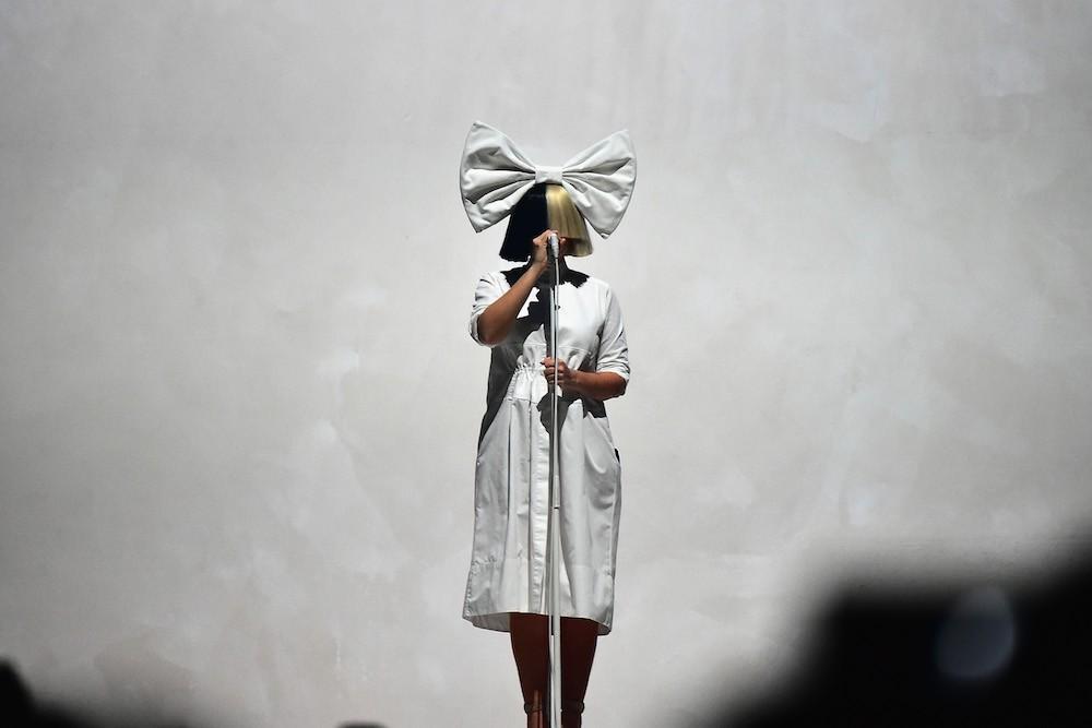 SPIN's tweet photo. Hear @Sia's new song "Angel by the Wings," from the forthcoming documentary 'The Eagle Huntress' https://t.co/3JWcBUA8I7 https://t.co/eG6iexpNeD