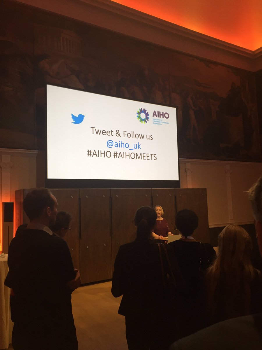 Saffronsteer's tweet photo. At the @aiho_uk Christmas reception. 🎄🎅🏼 Great group of people making a +ve contribution to UK healthcare #aihomeets https://t.co/6nF25gAPz5