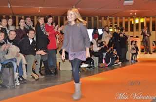 MVMissValentina's tweet photo. @MVMissValentina en Pasarela! 2da Edición de la Bilbao Bizkaia D Week: "SIÉNTETE MODELO POR UN DÍA". Azkuna Centroa. https://t.co/1c6IVlWHF7