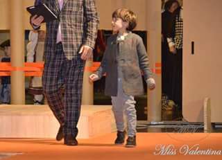 MVMissValentina's tweet photo. @MVMissValentina en Pasarela! 2da Edición de la Bilbao Bizkaia D Week: "SIÉNTETE MODELO POR UN DÍA" .Azkuna Zentroa. https://t.co/0p6a9ektK7