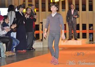 MVMissValentina's tweet photo. @MVMissValentina en Pasarela! 2da Edición de la Bilbao Bizkaia D Week: "SIÉNTETE MODELO POR UN DÍA" .Azkuna Zentroa. https://t.co/0p6a9ektK7