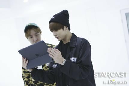 PicsHopekook's tweet photo. https://t.co/n341YHmYJe