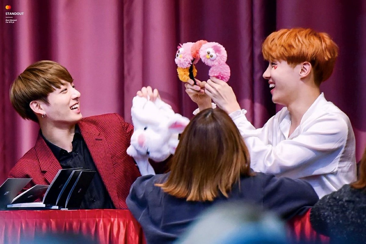 PicsHopekook's tweet photo. https://t.co/FGew0Uc0U7