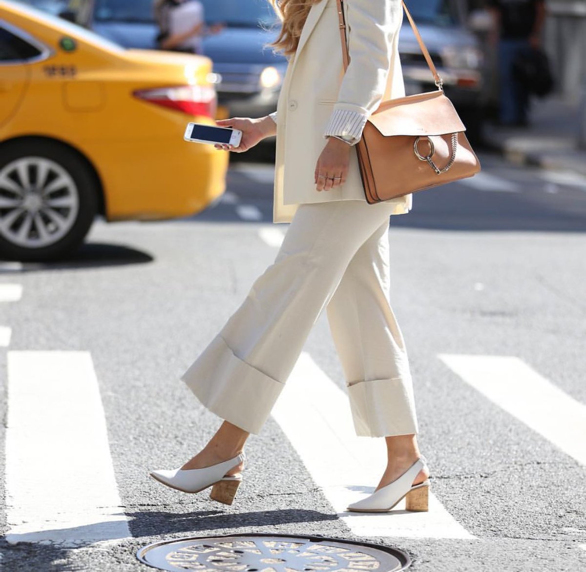 ShopStyleAU's tweet photo. Falling in love with this chic look for a stylish office getup. Pic by @katie.fergus #Shopstyleau #Streetstyle https://t.co/idRGVgJV5J
