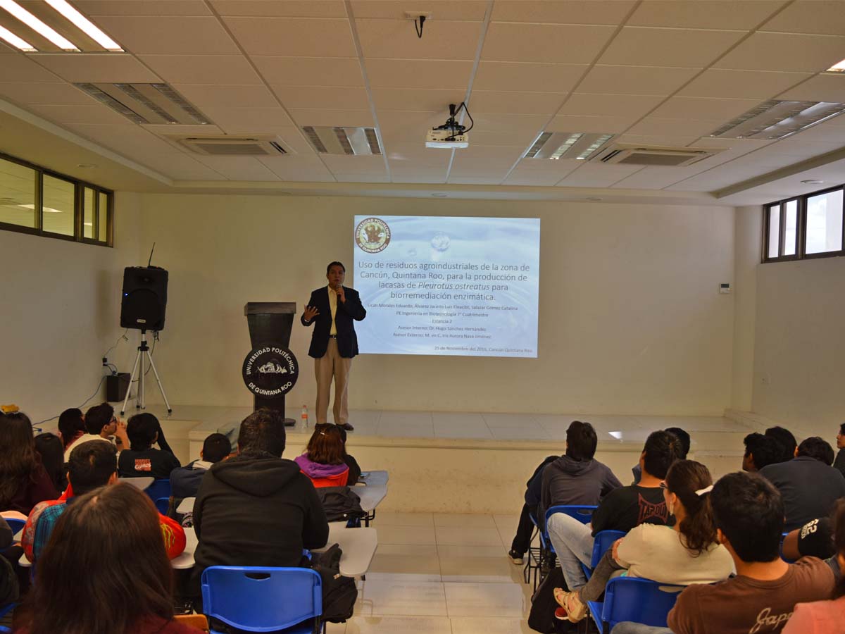 Presentan estudiantes de Ing. en Biotecnología, proyectos de investigación durante "Jornada de Biotecnología 2016"