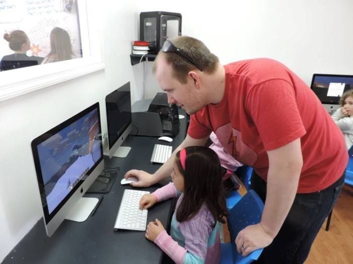 In #Minecraft Programming students learn the basics of programming using Minecraft as a foundation to build upon. buff.ly/2fSXmLM