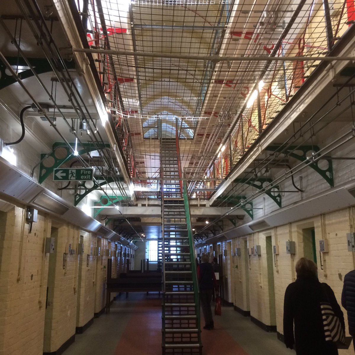 LouisePallister's tweet photo. Last few days #insidehmpreading @Artangel #OscarWilde #deProfundis #balladofreadinggaol https://t.co/54GGrpVmy8