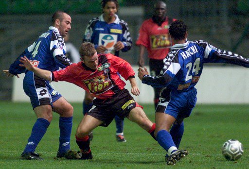 mattcharp's tweet photo. 01/12/2001: le SRFC bat l'US Créteil (3-1) en 16ème de Coupe de la Ligue (Doublé de Piquionne et un but de Danic.
https://t.co/W8zlkdMQFr https://t.co/U7cN9rkGQE