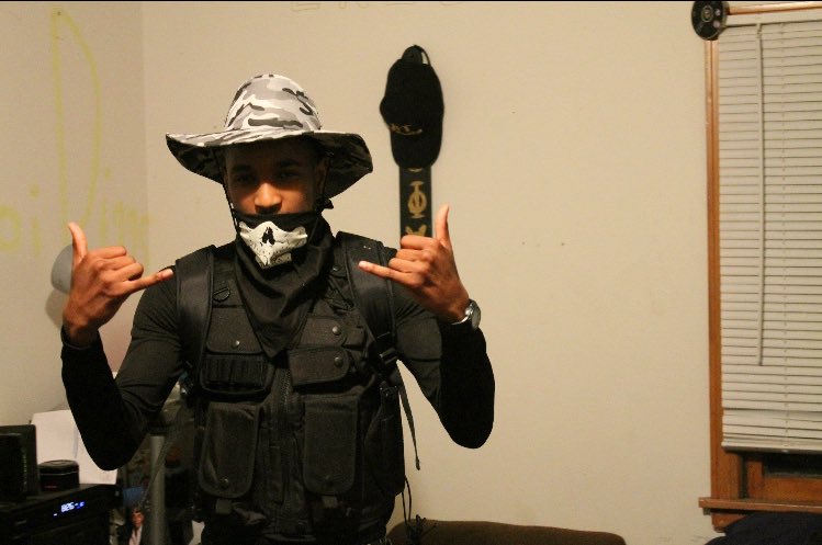 Mr_Lytle's tweet image. When Dean @kamICEkaze PHreed me lol #Spring12