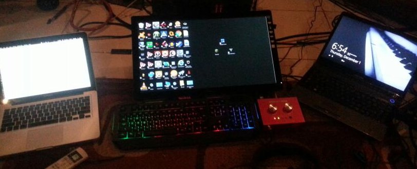 21.skrg 3 compie ini bisa saling kirim/tukeran jalur IO audio melalui LAN dengan masterclocknya dari RedNet AM2 dan monitor dr satu scard