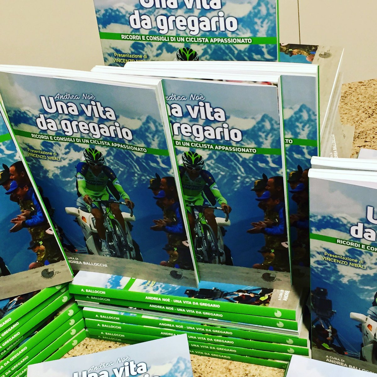 Tra una brontolata e l'altra, ecco il libro #unavitadagregario @AndreaBrontolo
