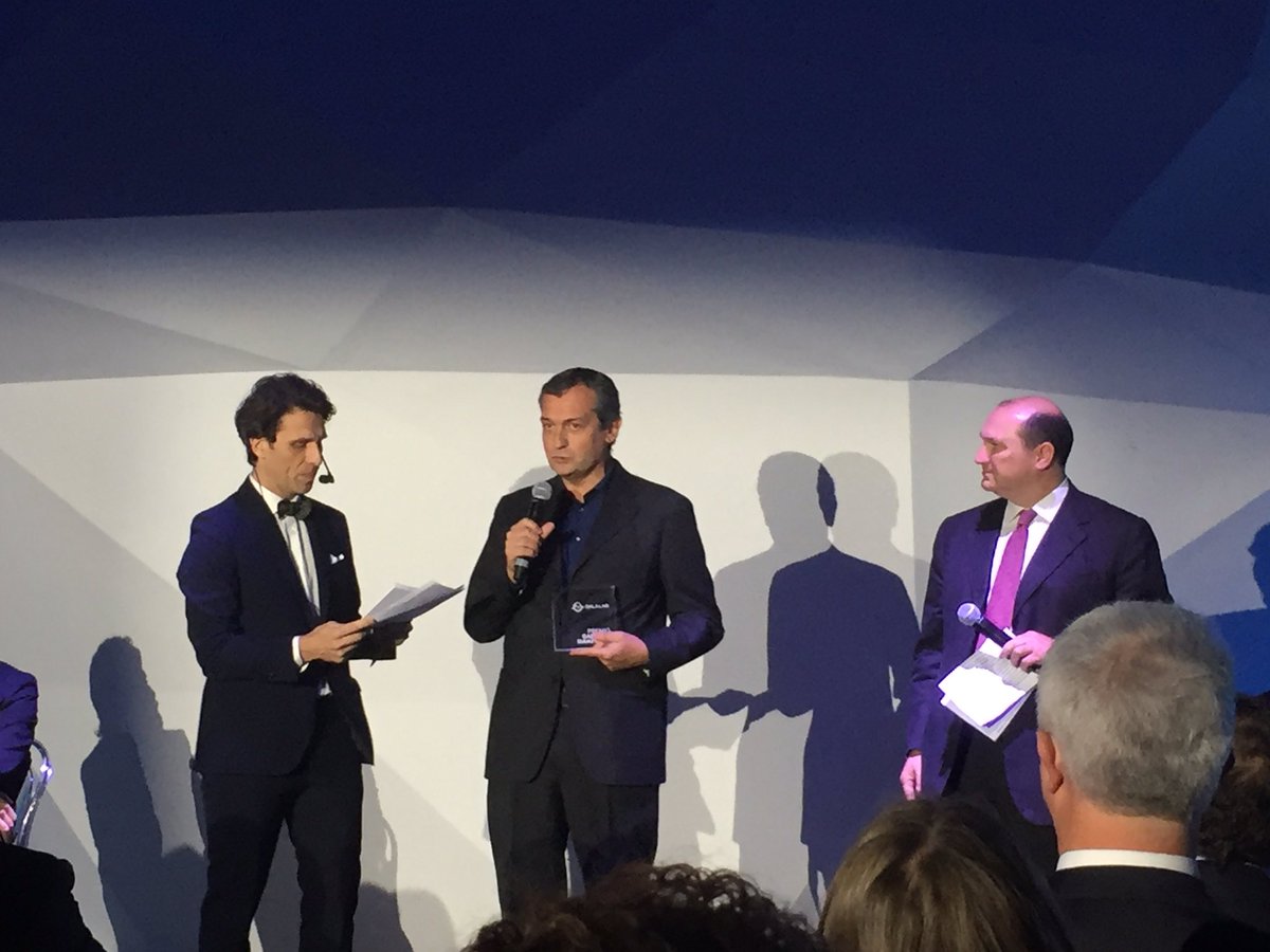 Orgogliosi delle #startup di #UniCreditStartLab premiate al #PremioMarzotto <a href="/DiamanteTech/">Diamante</a> <a href="/wenda_it/">Wenda</a> @xnext_srl <a href="/revoilution_it/">Fresco</a>