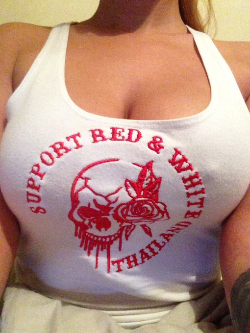 Good night... #boobs #support81 #Thailand  #lizatine https://t.co/SDJElPcbbB<a href="/tag/boobs"class="tags">#boobs</a><a href="/tag/support81"class="tags">#support81</a><a href="/tag/thailand"class="tags">#Thailand</a><a href="/tag/lizatine"class="tags">#lizatine</a>