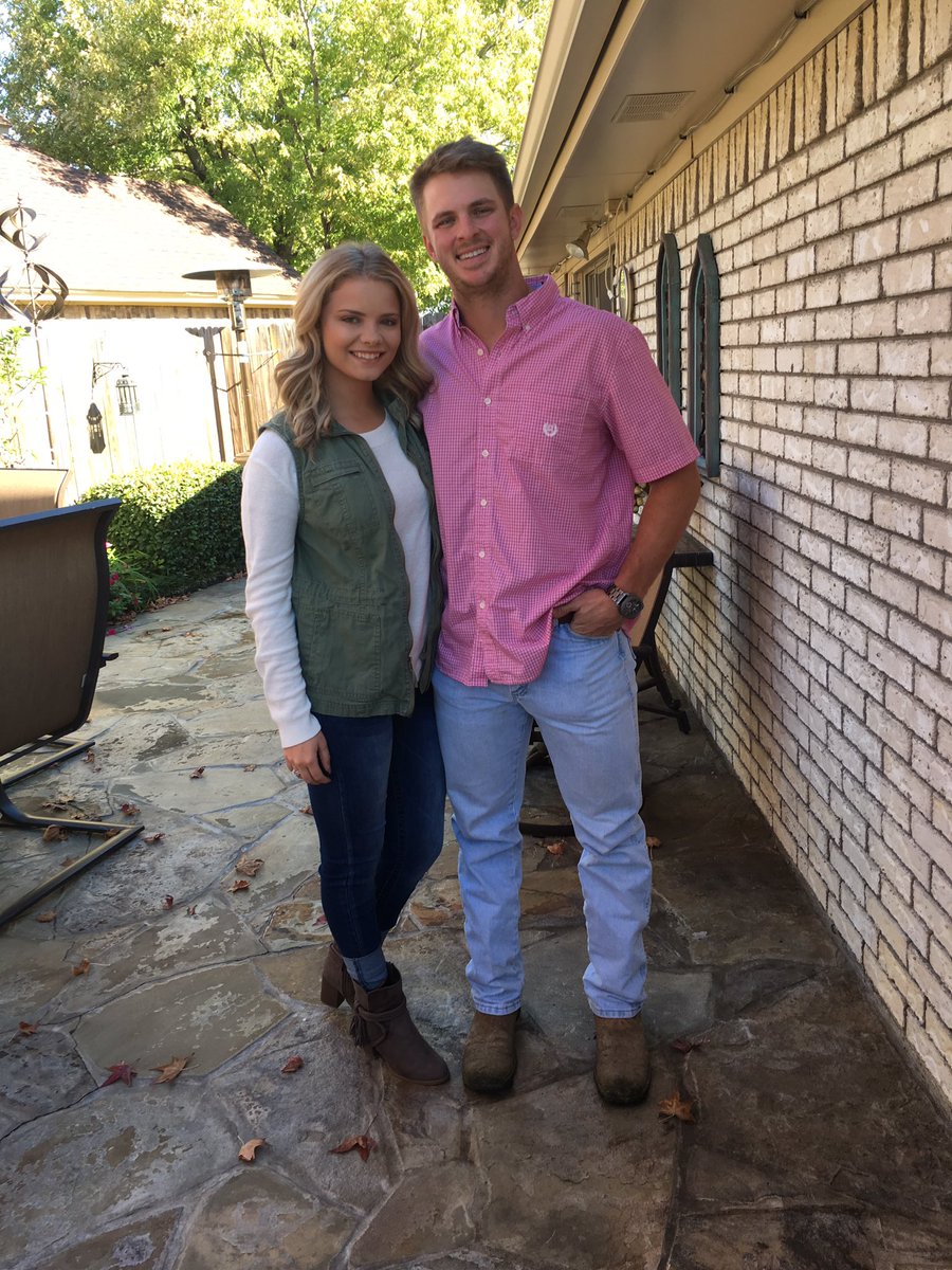 Jnr48Reed's tweet photo. Happy birthday to my ride or die, the brains behind the operation, and the love of my life.  Couldn't do it without you girl. @_xoxoblair https://t.co/M7IHI0m5fu