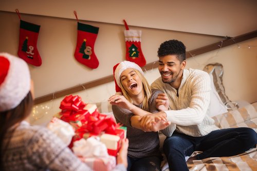 It Is Better To Give Than To Receive: Gifts and Extended “Family”

blog.lifamilies.com/better-give-re…