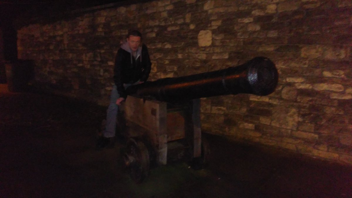 rocknrollcomic's tweet photo. Needed a piss. #Lincoln #ChristmasMarket https://t.co/wZZo2BCH4f