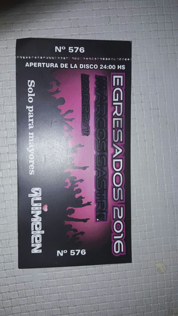 6tosocc's tweet photo. ⚠ATENCIÓN⚠
ESTAS ENTRADAS TAMBIEN SIRVEN PARA EL 12/12, AL AGOTAR LAS 2000 ENTRADAS LATINO NOS DIO ESTAS!! https://t.co/ZQnOc4ol3c