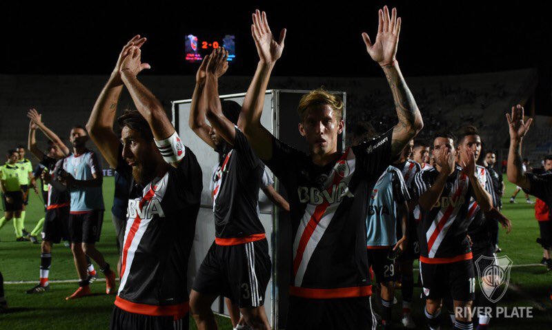 RiverPlate's tweet photo. Festejo "millonario" en San Juan. ¡Somos finalistas! @Copa_Argentina 👏🏻 Las fotos 📸 https://t.co/mvPLrnIj13 https://t.co/kFxbTP3rVx