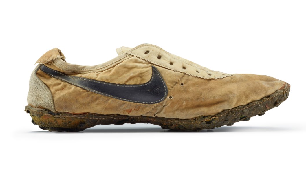 Original nike waffle moon shoes hit the open market for the first time ...