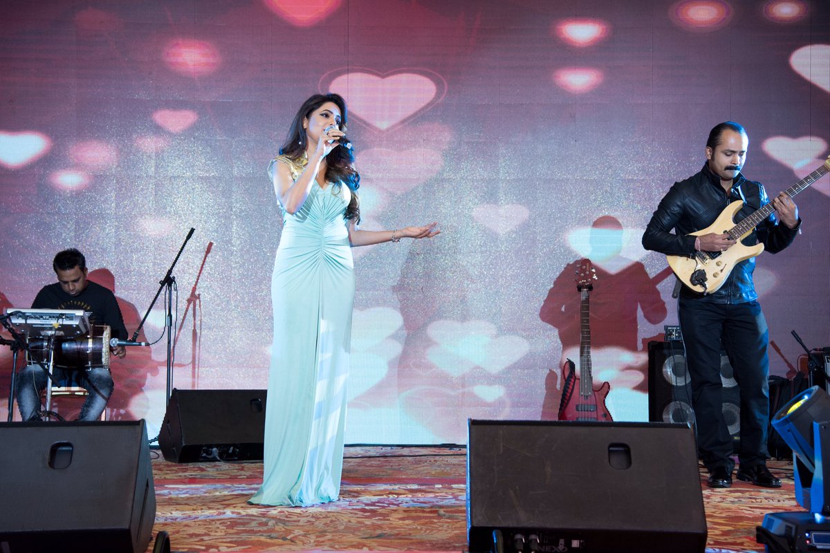 mishrasugandha's tweet photo. #musicallyurs :) https://t.co/pHl1G3tthe