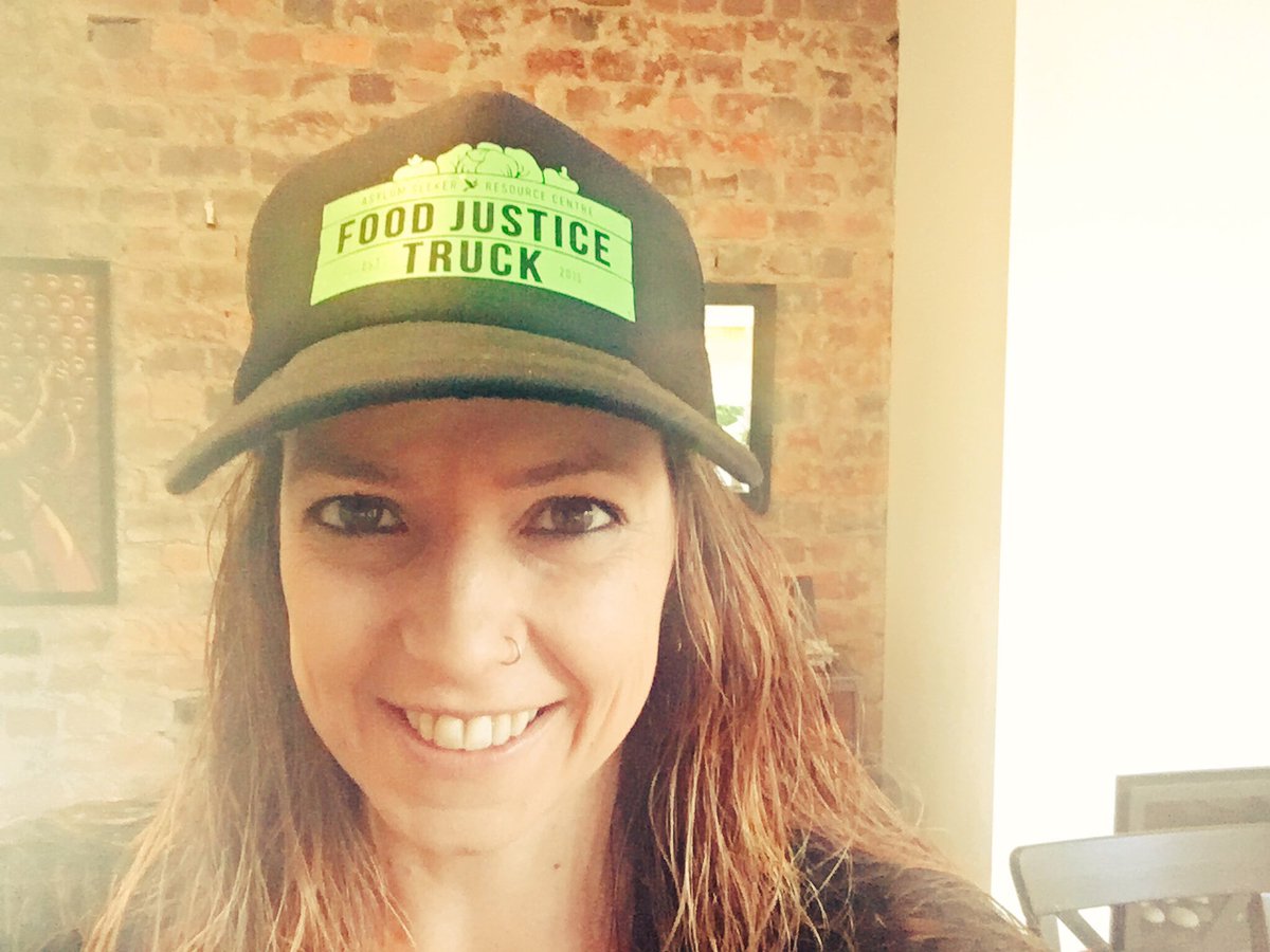 feemck's tweet photo. Look how excited I am! We only need $460 to reach our target! Pledge today! https://t.co/FE7nnnt5kz @Deakin @ASRC1 @JusticeTruck #rmyw https://t.co/qL0xlQbQO1