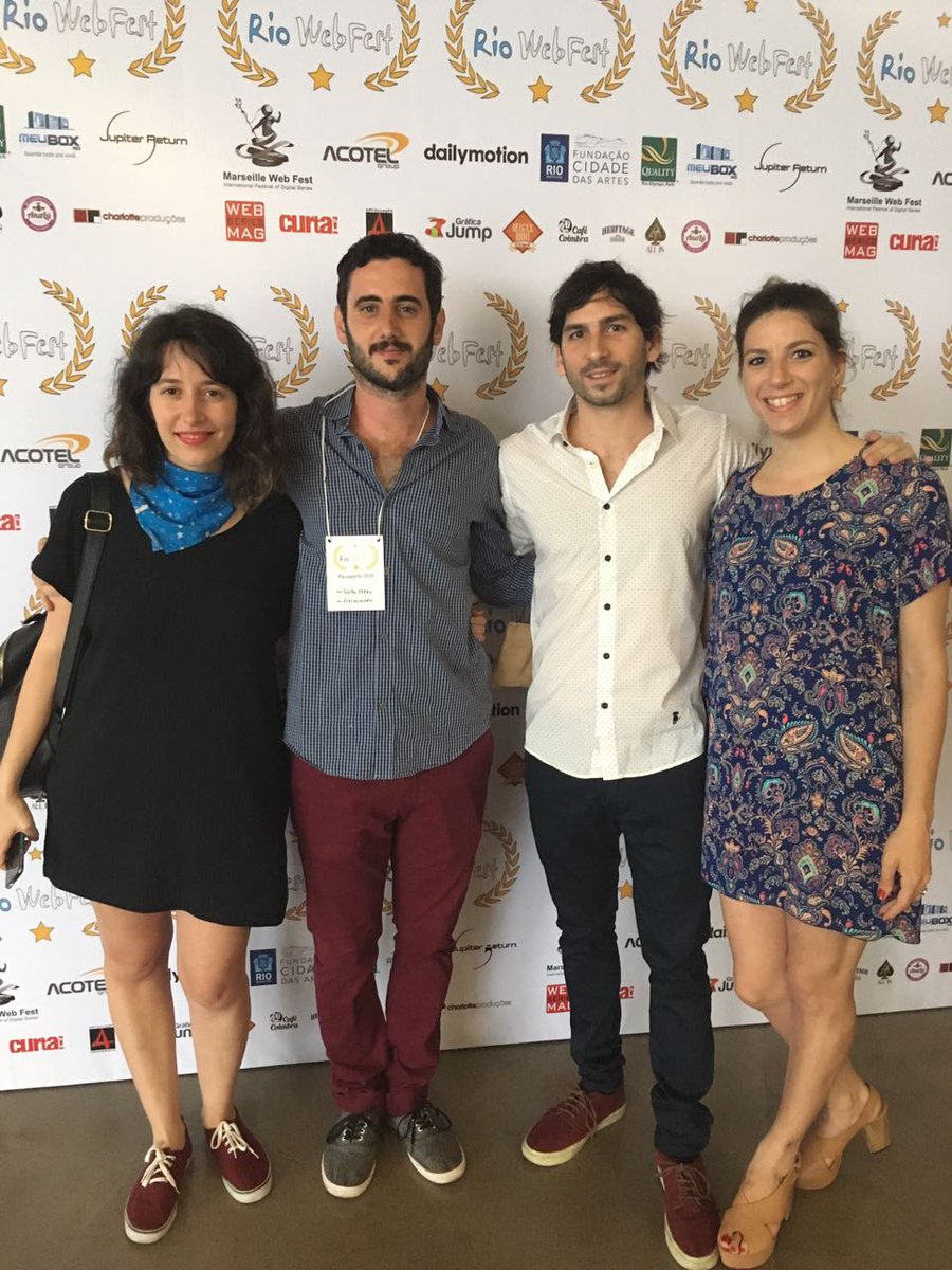 buenosaireserie's tweet photo. Con Vero Gatti y Guido Ferro de #Psicosomática, Andrea Milone de @EstiloEstherOK y Pedro Levati. @verogatti1 @macacofilms @UN3TV @RioWebFest https://t.co/3D4sbJz6fD