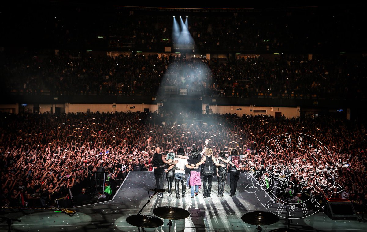 gunsnroses's tweet photo. Infinitamente agradecidos…
¡Muchas gracias México!
#NotInThisLifetime Latin America Tour #GnFnR https://t.co/tNEThMpEFZ