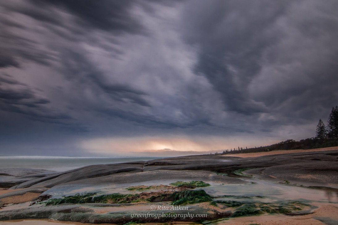 GreenFrogPhotog's tweet photo. #summer_storm #PtCartwright #clouds  @StormHour @CanonAustralia @sunshinecoastoz @mysunnycoastqld @MySunshineCoast @Queensland @Australia https://t.co/27oQX7my3O