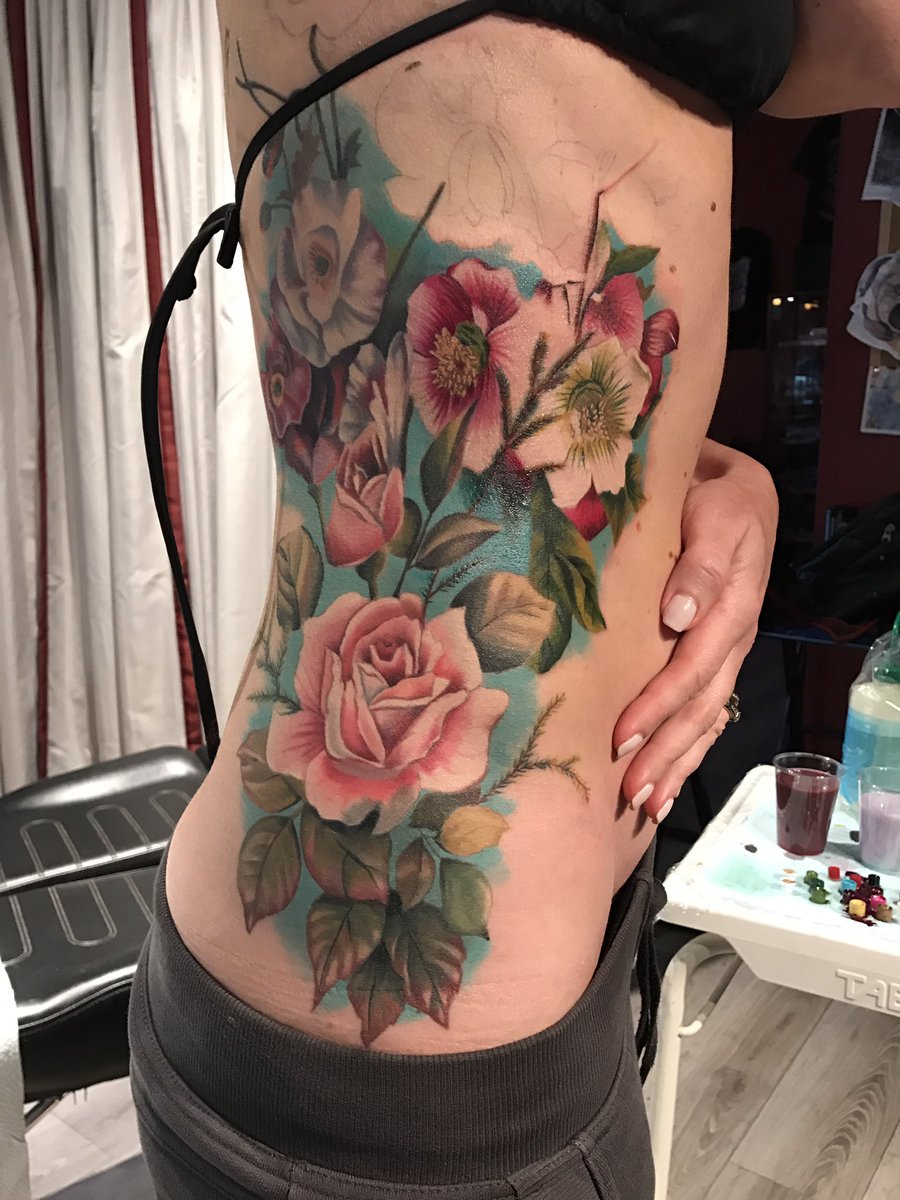 Cruzstudioscwk's tweet photo. #cruzstudios #ribtattoo #chilliwacktattoo https://t.co/pUfgCCWI8C