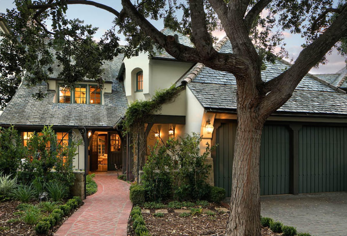 New #milliondollarlisting available in #Montecito. For more info, call (805) 722-2531 and ask for Ryan. #forsale p.flexmls.com/ryanmalmsten/p…