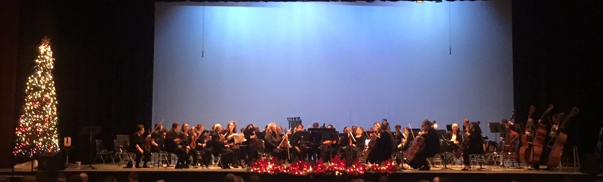 MrsLoriCheney's tweet photo. At the #SEOSO concert to hear Alex playing Christmas music! https://t.co/R1PFneNl5i
