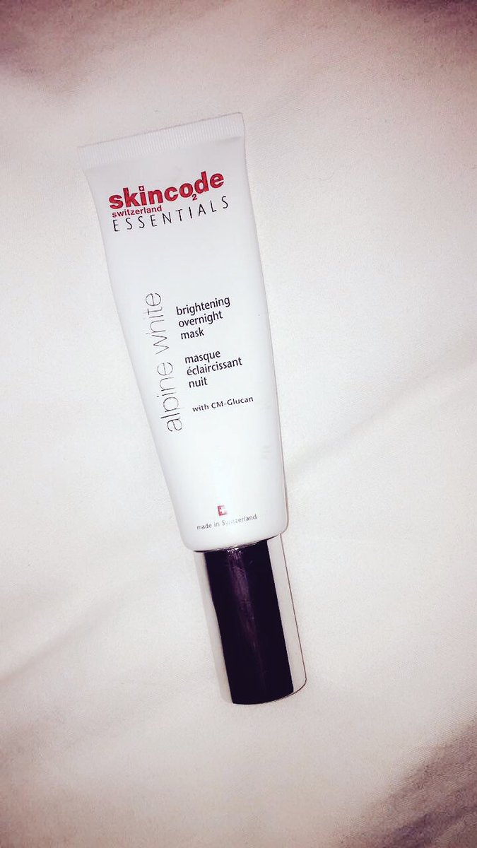 shona4c's tweet photo. Can't remember the last time I had a spot/breakout since using @skincode_, this makes even my scars disappear 👌🏼 https://t.co/QCnyWzqsqt