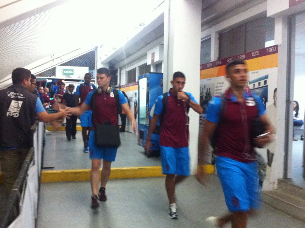 FutbolCR's tweet image. #clasicocr #SAPvLDA 
Llegada del @SaprissaOficial al Estadio Ricardo Saprissa