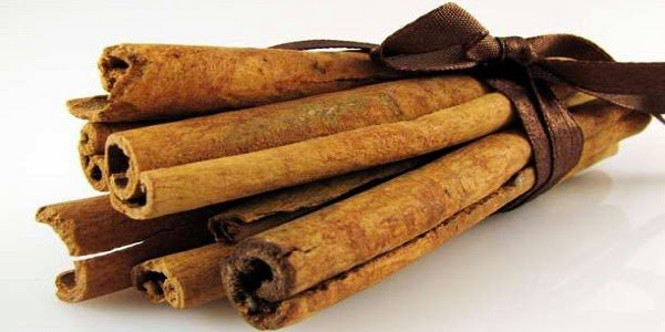 Mpoufakoscom's tweet image. ΦΤΙΑΞΤΕ ΣΤΟΜΑΤΙΚΟ ΔΙΑΛΥΜΑ ΜΕ ΚΑΝΕΛΑ ΚΑΙ ΝΕΡΟ mpoufakos.com/2015/02/stomat… #stomatiko #dialima #ugea #aroma #praktiko