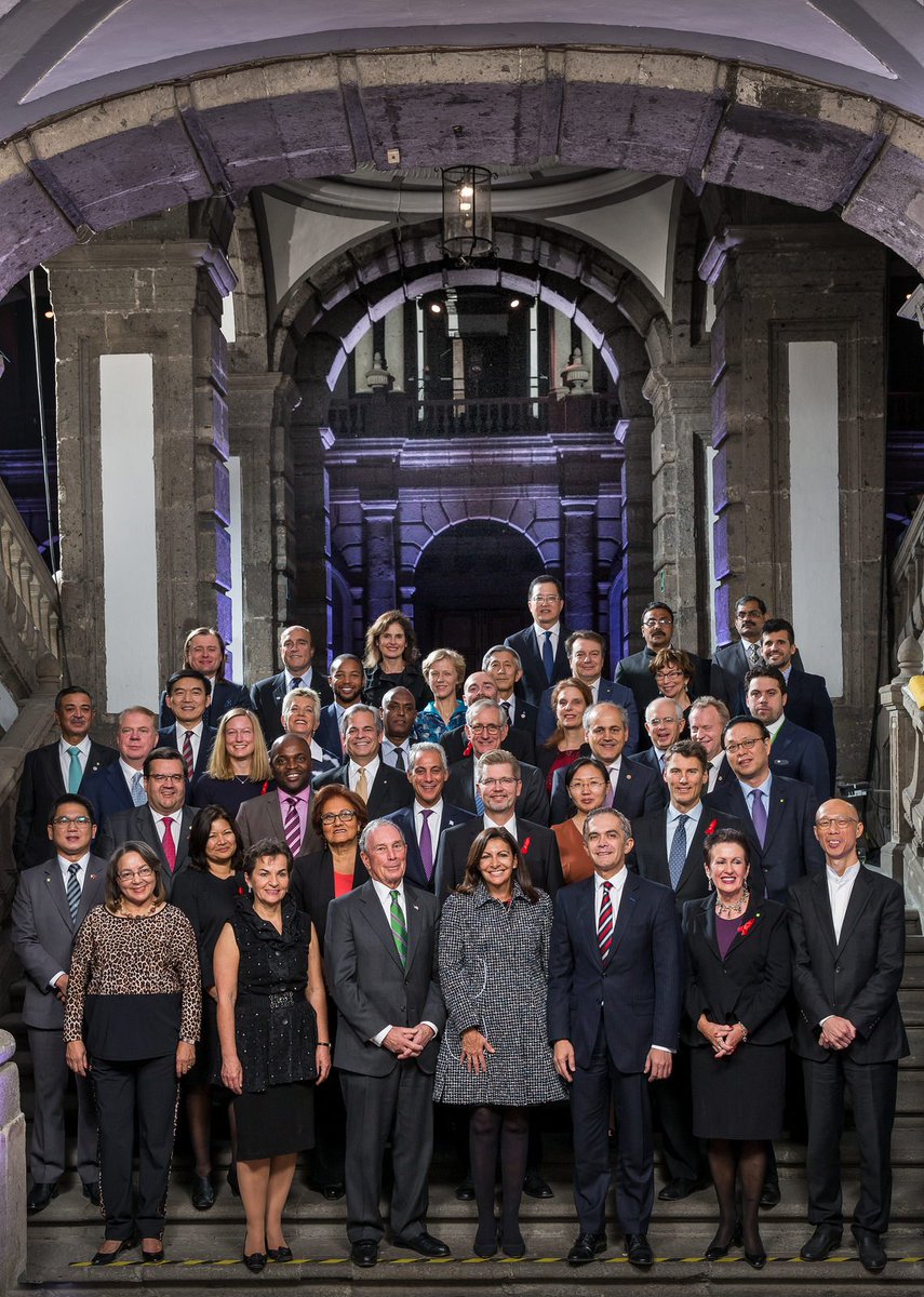 c40cities's tweet photo. No matter what the political climate may be, no one can break the resolve of these bold leaders. #cities4climate https://t.co/yER8p0ZqZD