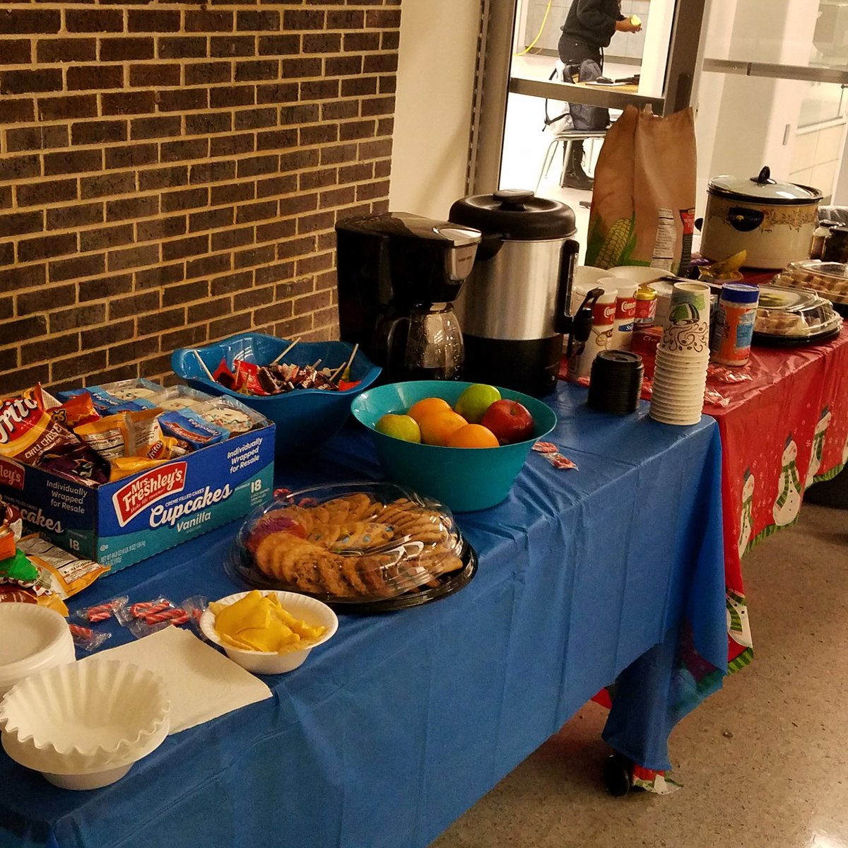 SUNOLibrary's tweet photo. Did I mention we have snacks too?! Come study with us! #sunolibrary #mayday2016 https://t.co/yJ7UkVSmpQ