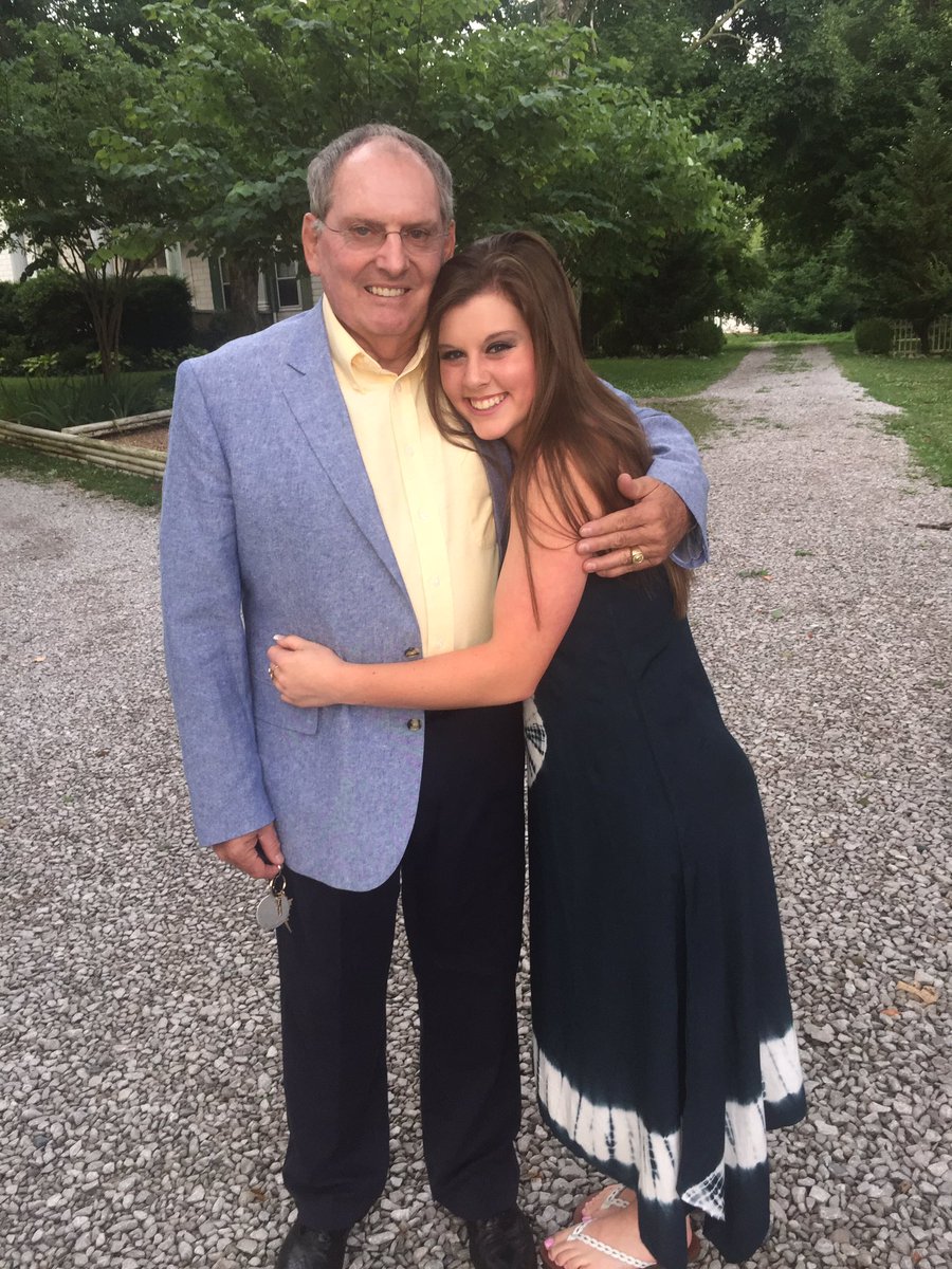 HalleRhea's tweet photo. HAPPY BIRTHDAY @ClydeLile you're old but pretty cool most days, love ya https://t.co/wCMUWbh20F