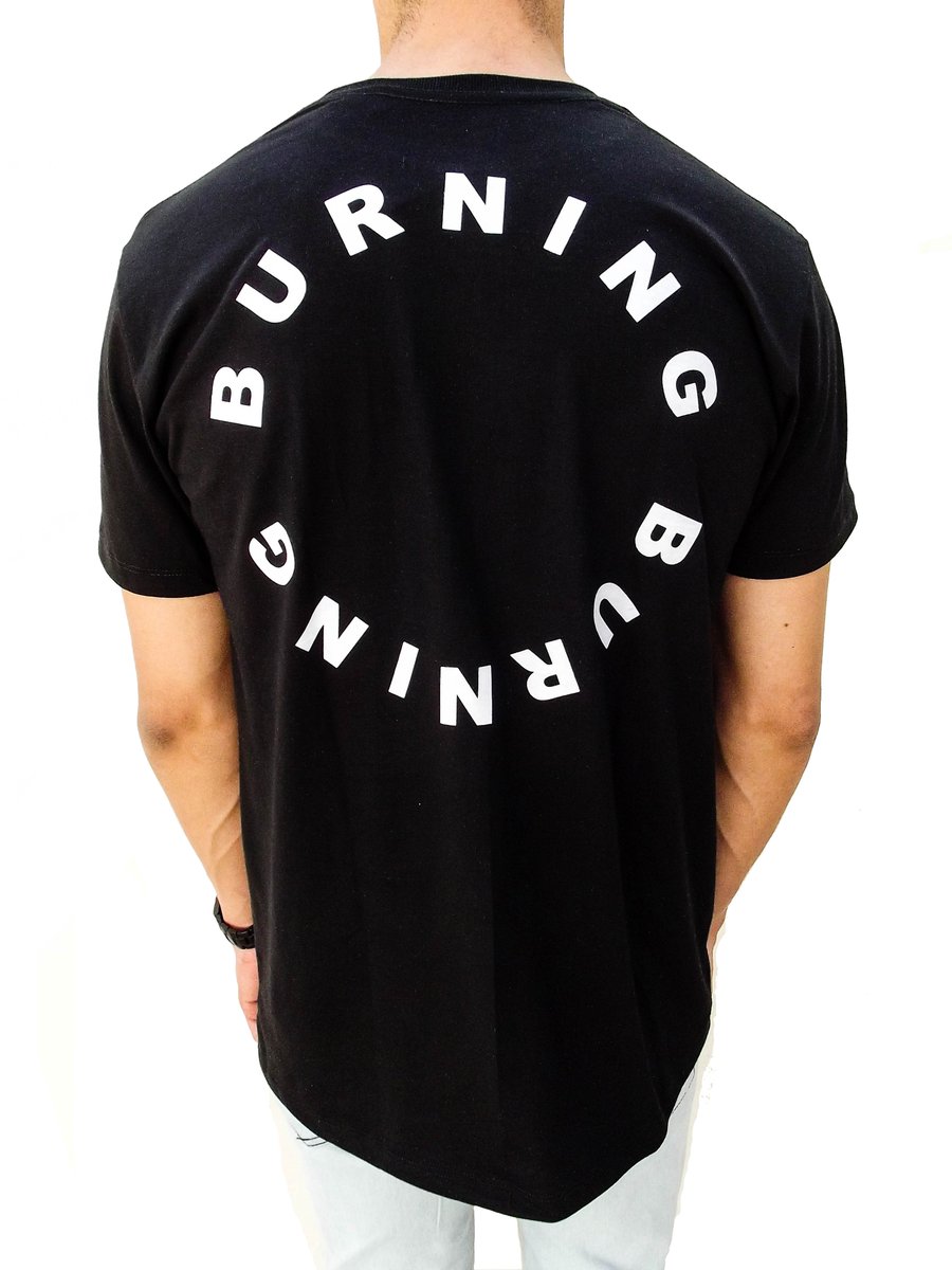 Burningcorp's tweet photo. Uno de nuestros diseños favoritos. #BURN https://t.co/ykosc3SsVv