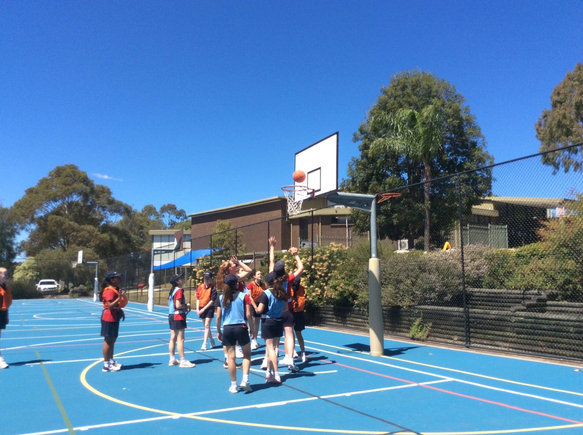 msboula88's tweet photo. Action shots from our @SPC_StPats yr 8 girls playing basketball &amp; netball #spcstpats #allgirlseducation #girlpower #saintpatrickscollege https://t.co/ghJFjP59GT