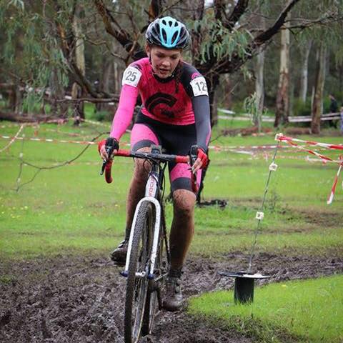 NEWS: Congratulations to the six riders to compete at <a href="/UCI_CX/">UCI Cyclocross</a> World Champs in Luxembourg in Jan '17. <a href="/Cyclocross_Oz/">Cyclocross Oz</a>

goo.gl/d3nJfU