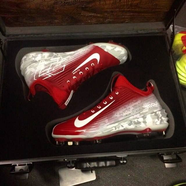 Yhermarodriguez's tweet image. cual te gusta
#lacras_para_ti
#originall